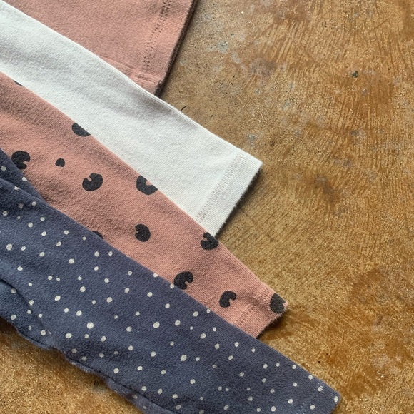 Organic cotton onesies - Picture 4 of 6